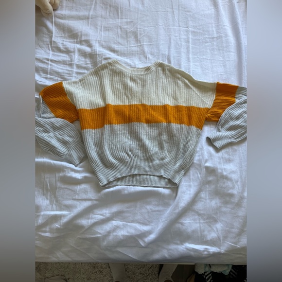 Garage Sweater three toned - Picture 1 of 3